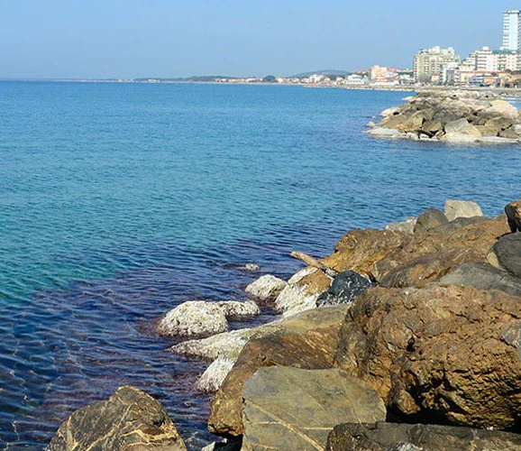 Affitti frontemare a Follonica